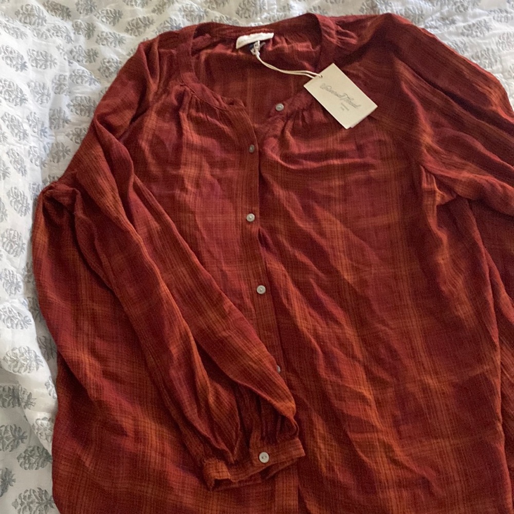 Universal thread long sleeve